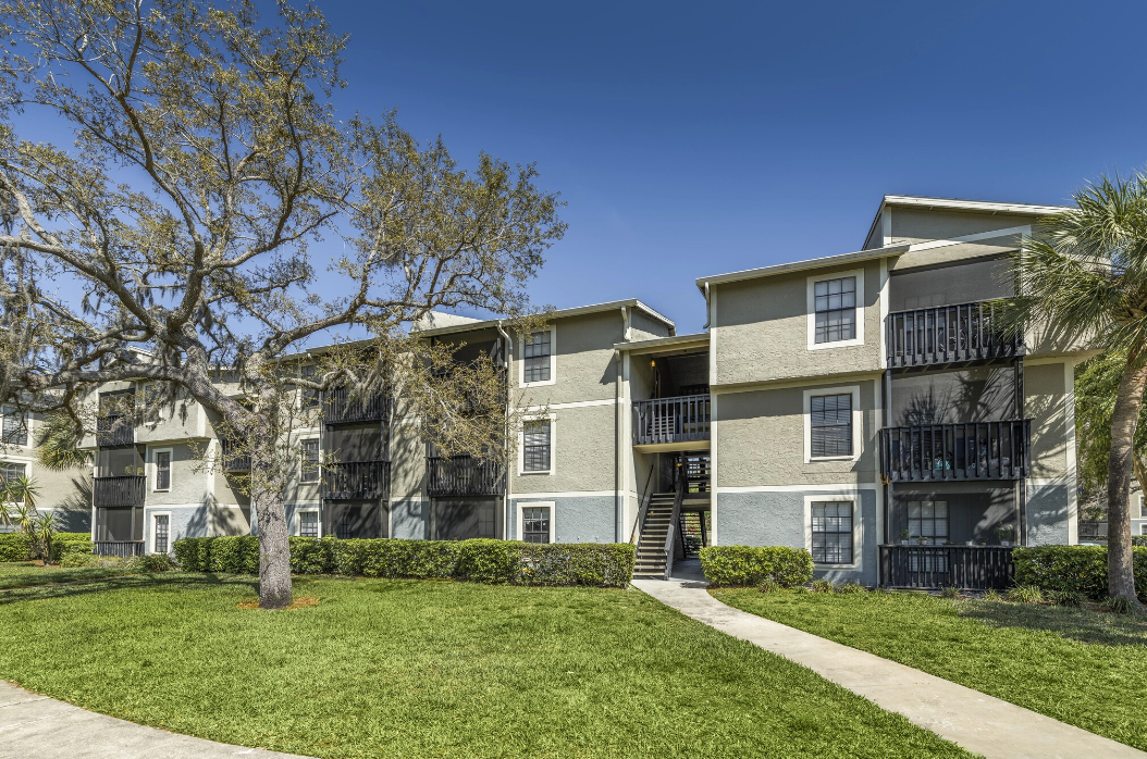 the livingston apartments lutz tampa